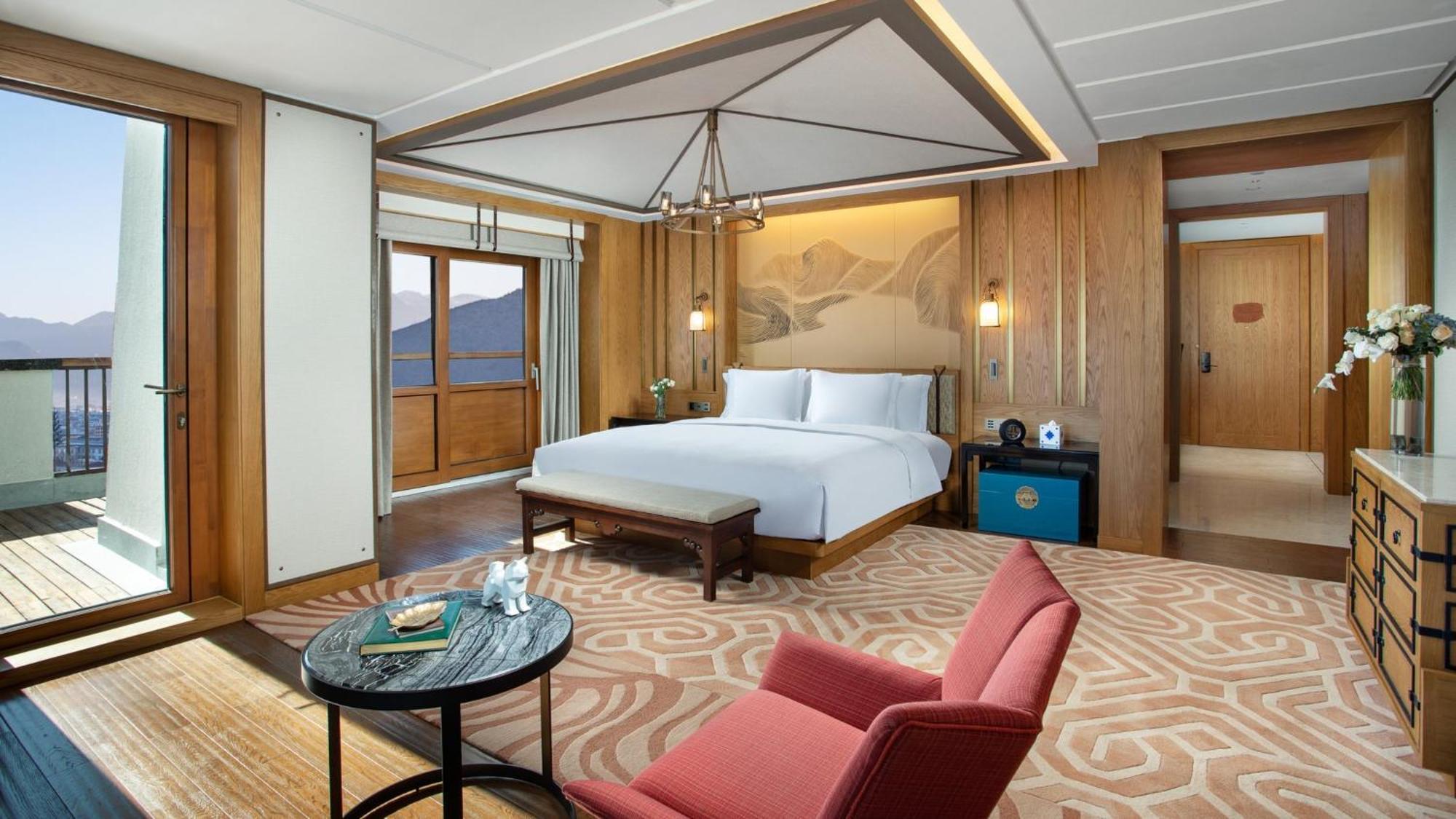 Hotel Indigo Diqing Moonlight City By Ihg Shangri-La Eksteriør bilde